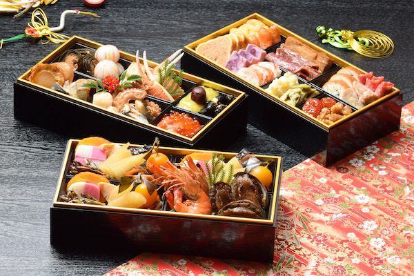北海道登別温泉「第一滝本館」2027年おせちの早割予約開始！彩り豊かな42品の三段重