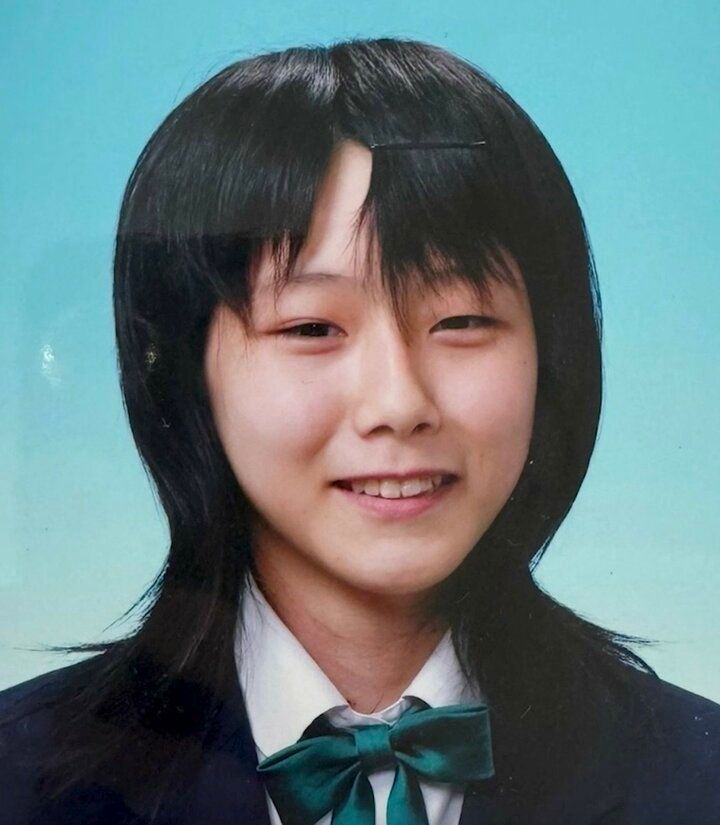 【写真・画像】「小学校から高１までめっちゃイジメられて」33歳美女、整形した理由を告白「可愛くなければ人権ないと思ってた」 1枚目
