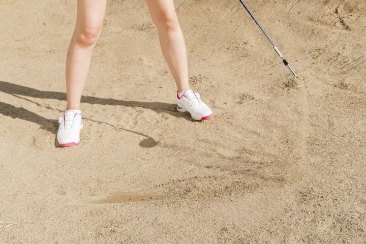 バンカー脱出は超カンタン⁉アドレスを変えるだけ