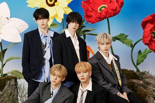 TOMORROW X TOGETHER