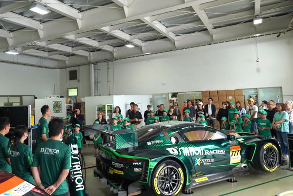 【静岡県小山町】D’station Racing 御殿場工場で、毎年恒例の子ども向け仕事体験イベント開催！