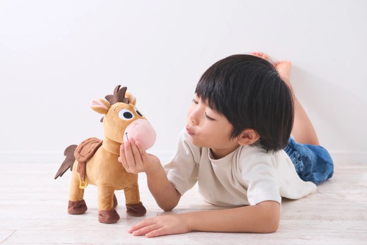 タカラトミーアーツ『ピクサーキャラクター トイ・ストーリー5 ウォーキングブルズアイ』日本おもちゃ大賞2026」アクション部門 優秀賞受賞
