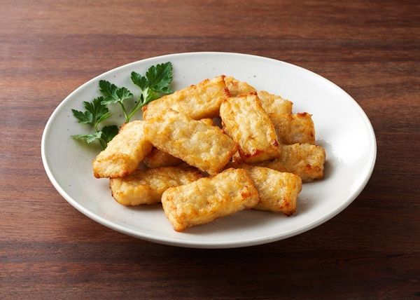 秋川牧園から鶏肉の「ポテトチキン」が発売！野菜もたんぱく質も摂取できる冷凍食品