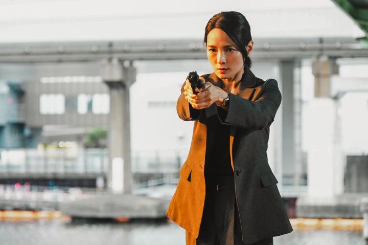 香坂睦美（国仲涼子）／「マイ・フィクション」第8話より©️ABCテレビ