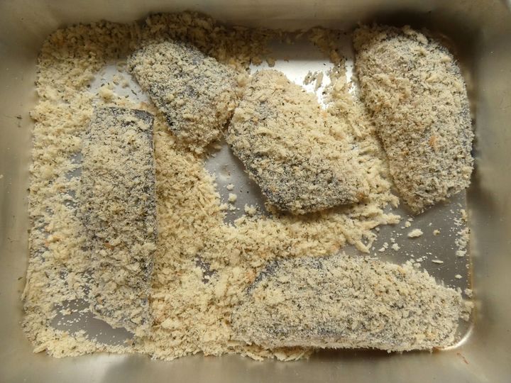 パクパク止まらない！「メダイのマヨチーズパン粉焼き」