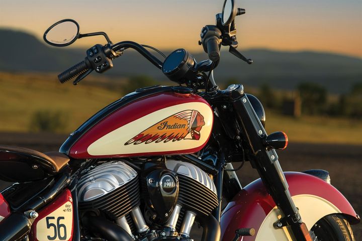 日本はわずか5台！ インディアン創業125周年の限定車「チーフ・ヴィンテージ・スタージスSD」抽選販売へ