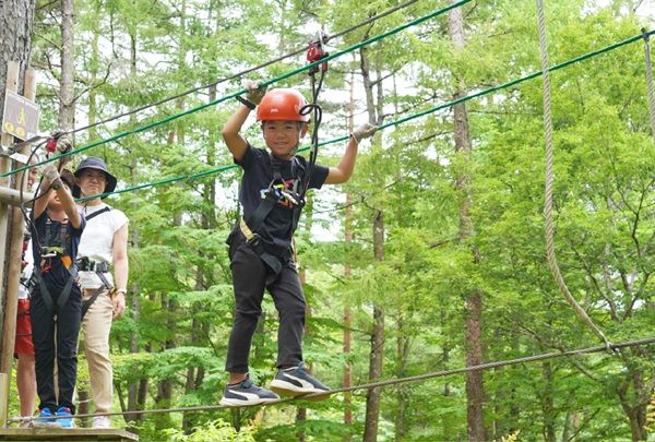 【山梨県富士河口湖町】「フォレストアドベンチャー」が20周年無料招待イベント開催！参加者は森の時間を満喫
