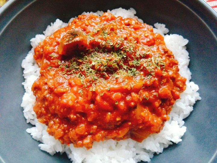 とろける茄子が嬉しい。夏野菜のキーマカレー