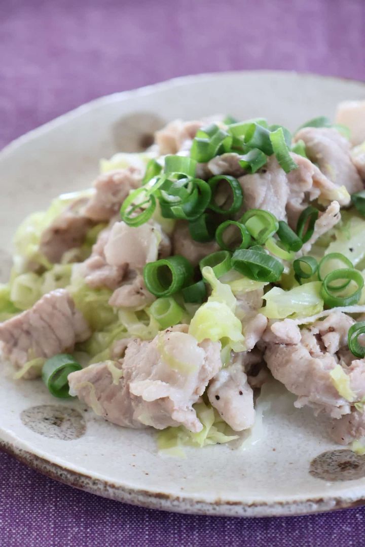 豚肉とキャベツのレンジ蒸し