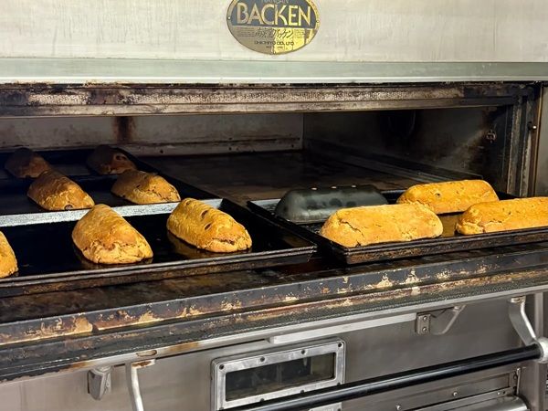 パティスリーカフェ・カタシマが「生野銀山 蔵出しシュトーレン」の予約受付を開始！
