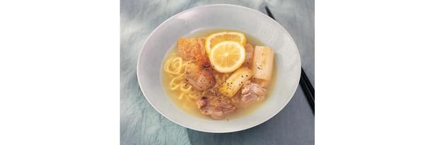 アレンジ「冷たい鶏そば」 （C）西岡麻央／主婦と生活社