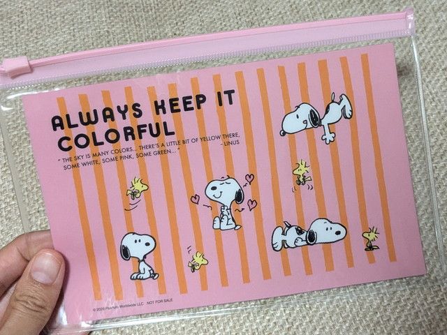 水に強いPVCポーチのアップ写真