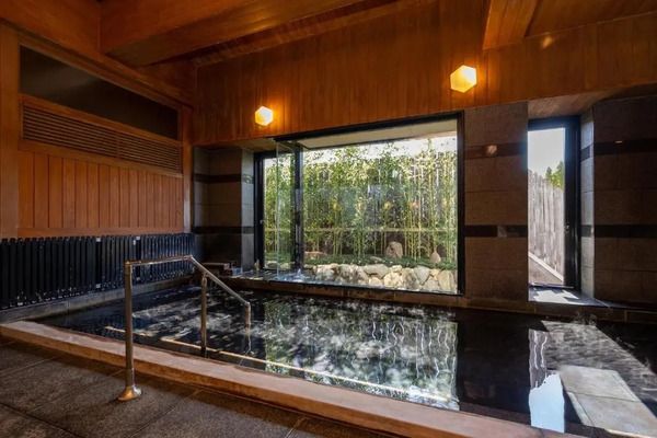 【岡山県・山口県・大分県】Booking.comが2026年の旅行トレンドを調査！西日本の「体験型の旅」を提案