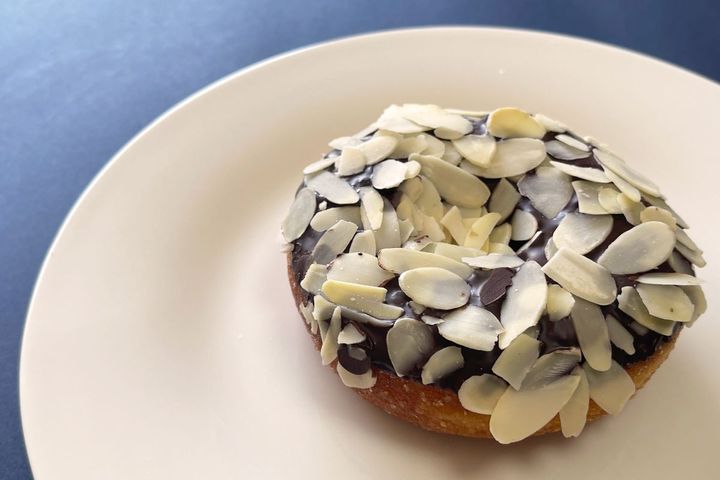 「チョコレート＆アーモンド」380円