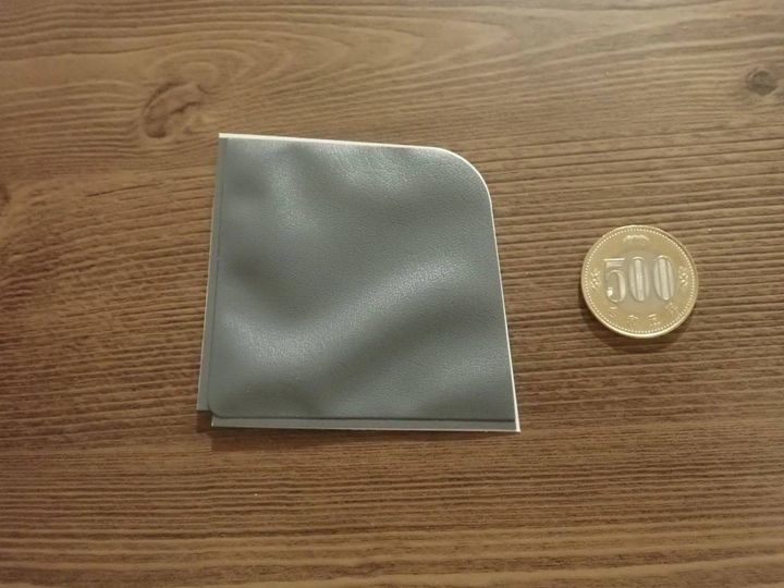 DAISO(ダイソー)：コーナーポケットステッカーB(2枚)
