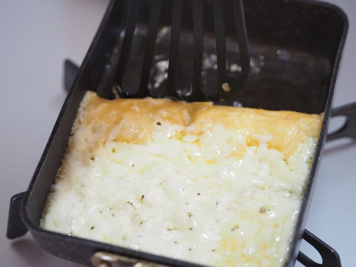 【材料1つ】やだ焼くだけ！？カリッと濃厚な「焼きチーズ」がおつまみ＆おやつに最高すぎた♡