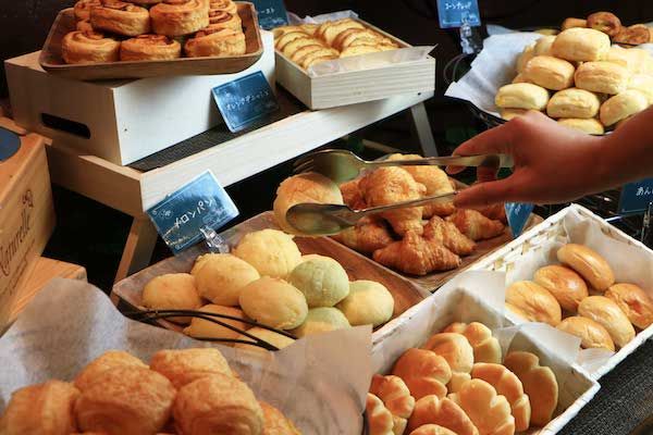 【大阪府大阪市】ビランチャ梅田店がリニューアル！パンフォーユーと連携した名店パンの提供も開始