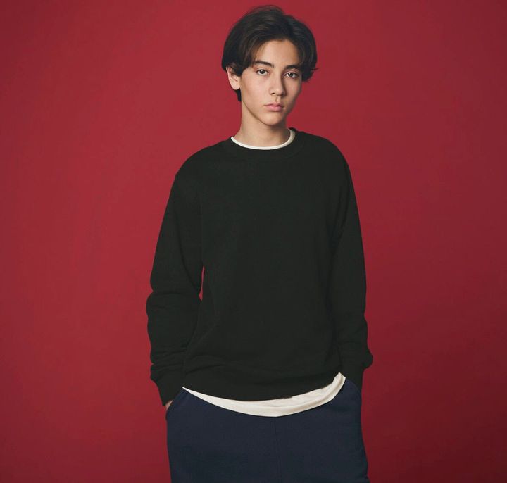 コットンの心地よさにこだわり続けてきたHanesならではの技術を詰め込んだ「Hanes SWEATS」。毎日着たくなる快適さと、ロングシーズン活躍するベーシックなデザインを兼ね備えた新たなスウェットシリーズとなっている。