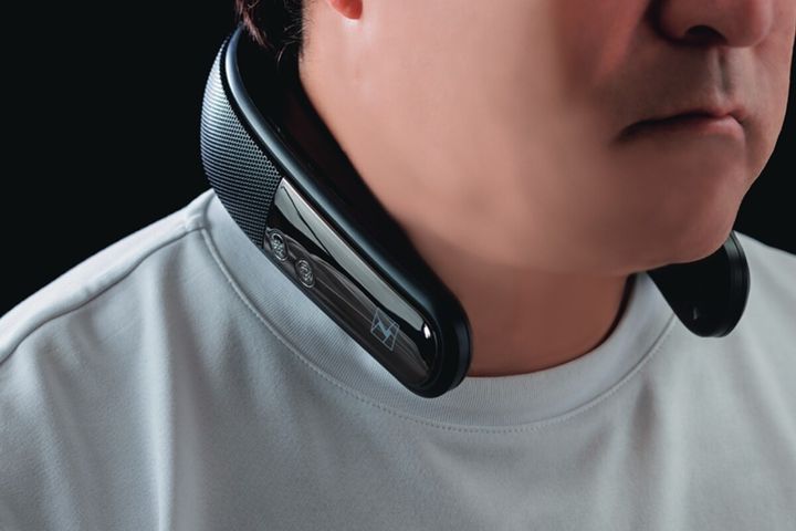 【着る冷蔵庫】信号待ちの地獄を脱出！ LINKSの「ペルチェサーモベスト＆首元冷却」で夏の猛暑を完全攻略