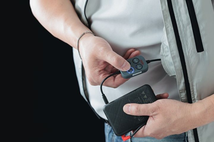 【着る冷蔵庫】信号待ちの地獄を脱出！ LINKSの「ペルチェサーモベスト＆首元冷却」で夏の猛暑を完全攻略