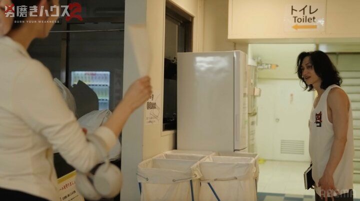 【写真・画像】美人看護師と密着個室相談のこじらせイケメン、次は手紙を渡し「デートを…」 深夜に謎の徘徊 2枚目