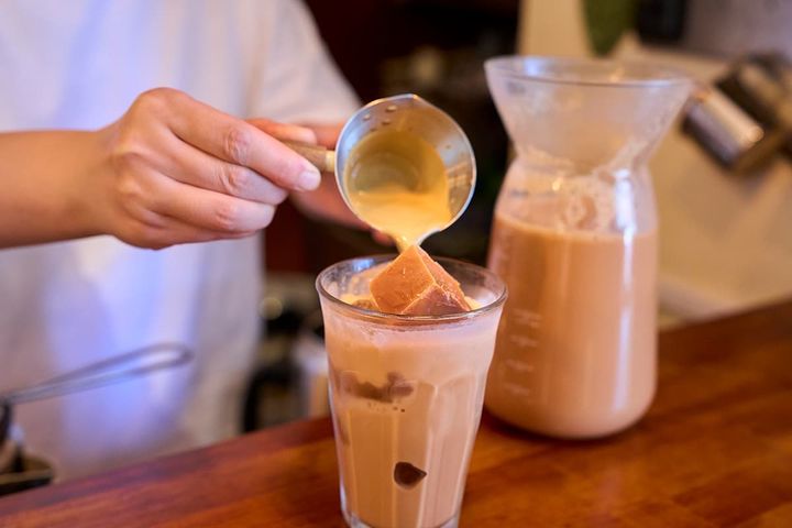 ドリンクを作る様子