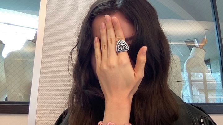 STANFORD所属のモデル・ダヤナの好きなもの③カザフの伝統文様「ою-өрнек（オユ・オルネク）」