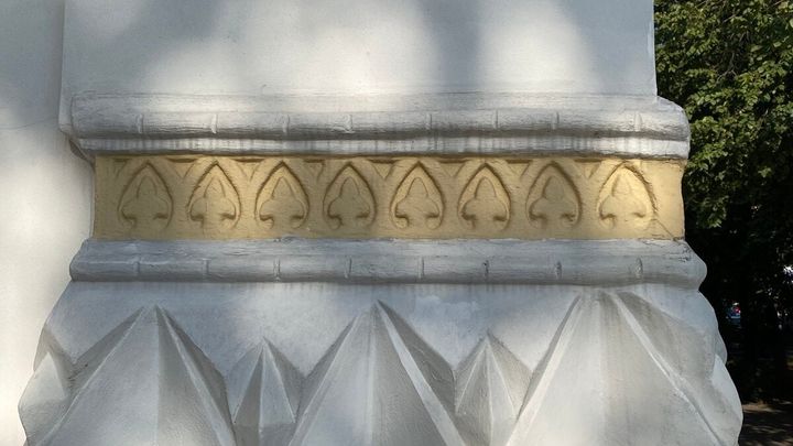 STANFORD所属のモデル・ダヤナの好きなもの③カザフの伝統文様「ою-өрнек（オユ・オルネク）」