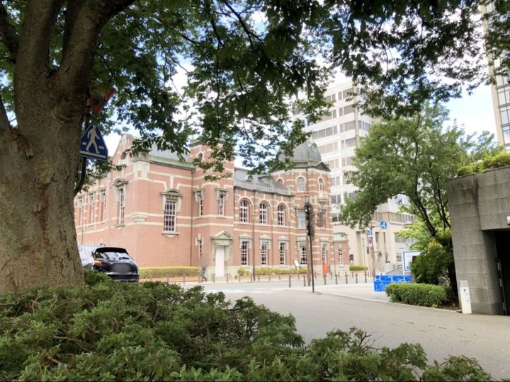 「岩手銀行赤レンガ館」を目指して
