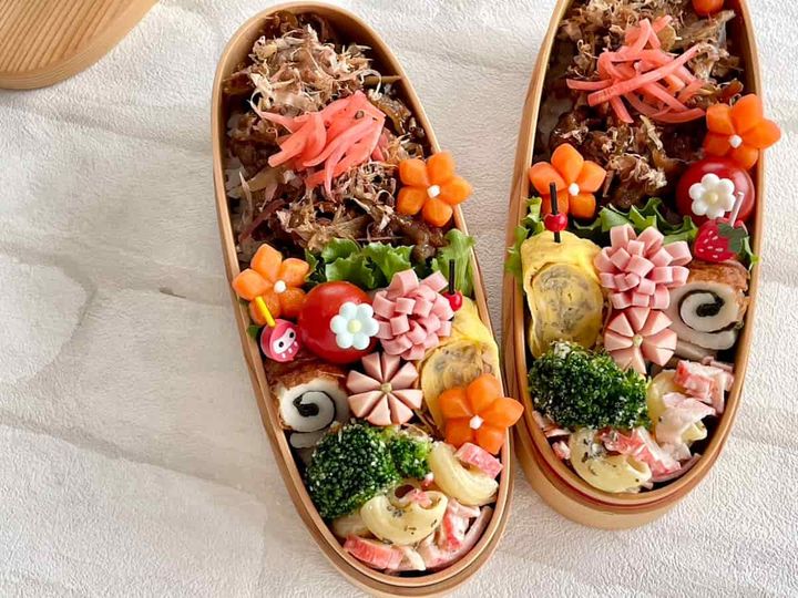 かつお節がけのごぼう牛丼