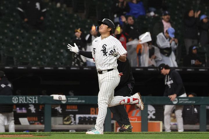 画像: バルガスとの