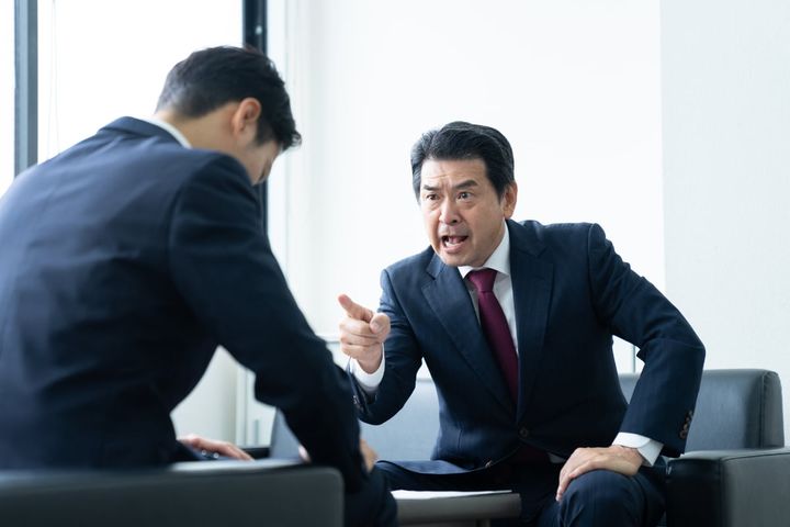 早期退職の際に研修費用の返還を請求されたらどうする？（画像はイメージ）