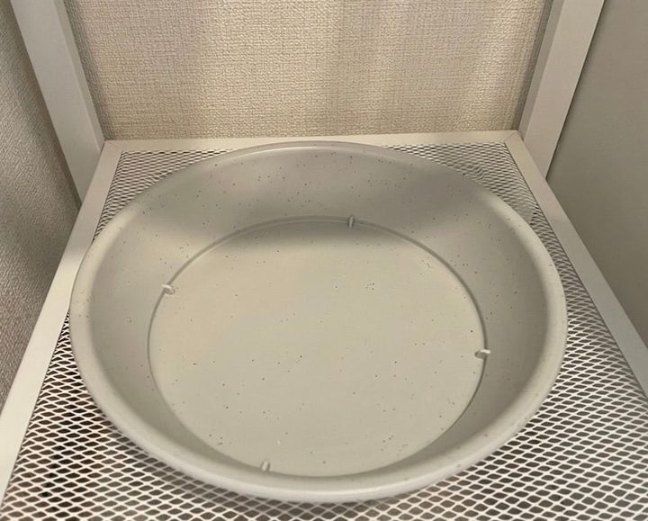 洗濯機周辺の平らな棚へ置く