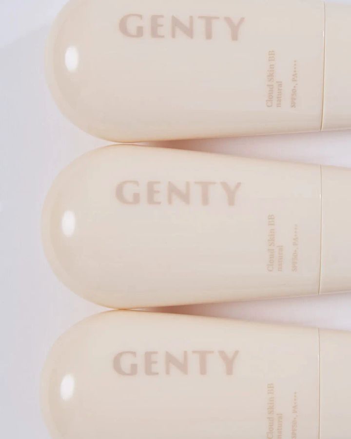 並べられたGENTYのクラウドスキンBB