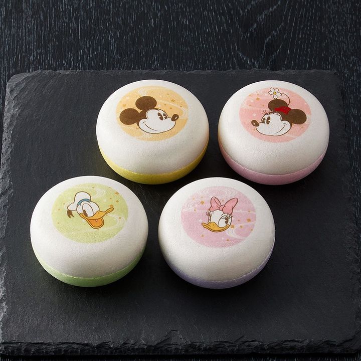 おせち・三段重「ミッキー＆ミニー」 最中お吸い物