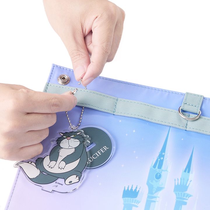 プリント推し活バッグ 仕切り使用イメジ