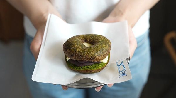 【東京都台東区】現代版水茶屋「CU」に、京都・宇治産の一番茶を使用した新作抹茶ドーナツ4種が登場！