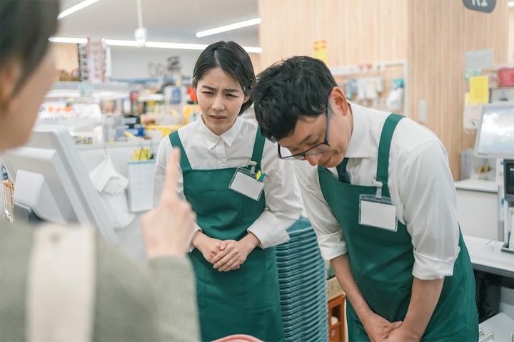 身内にクレーマーがいる人の苦労とは……？