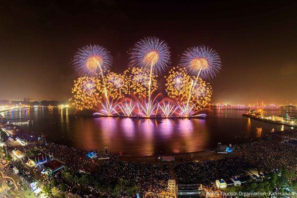 韓国・浦項の夜空を彩る「国際花火ショー」に参加できる3泊4日のツアー販売！