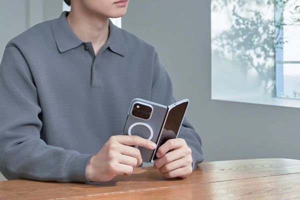 【東京都渋谷区】「Google Store 表参道」に薄型半透明ケース「The Frost Air Ultra」登場！