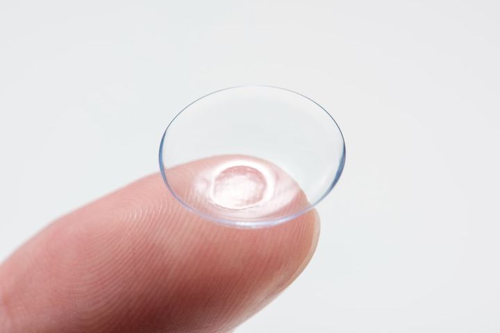 コンタクトレンズを使用する際のNG行為とは？（画像はイメージ）