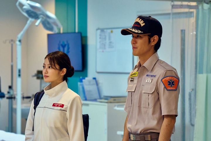 ドラマ『クロスロード ～救命救急の約束～』第8話より （C）テレビ朝日 width=