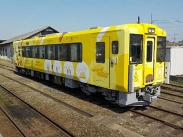 【茨城県】「新・ほしいも列車」内で茨城の食と酒を楽しむ「夜のグルメ酒場列車ツアー」販売開始