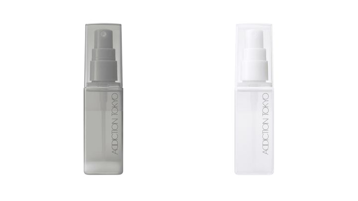 アディクション スムースマット ロックミスト 70ml ¥3,300（税込）、同スムースグロウ ロックミスト 70ml ¥3,300（税込）／ともにアディクション ビューティ 問い合わせ先： 0120-586-683
