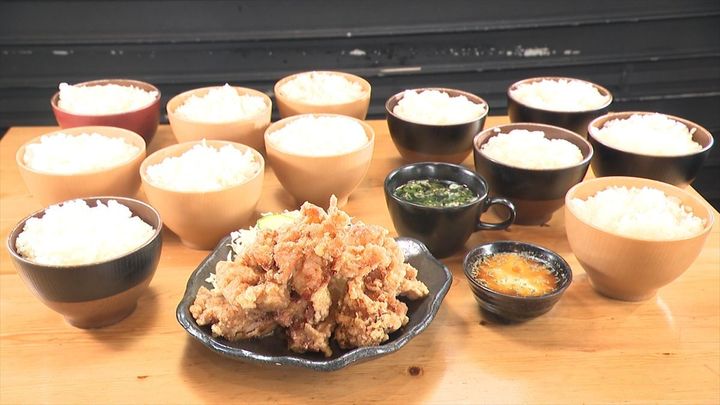 8月25日放送の「ヒューマングルメンタリー オモウマい店」に登場する「唐揚げ定食ガッツリ」（中京テレビ提供）