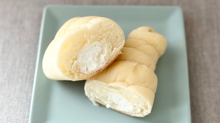 「飛ぶぞ」「超好き」【ファミマ】の新作コロネはダブルミルクが贅沢