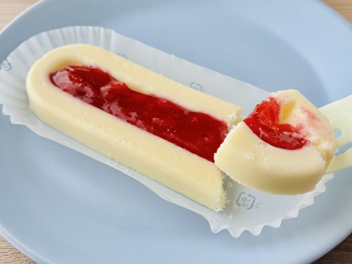 「期待通りのお味！」「美味しかった！」【ファミマ】「かじるホワイトチーズケーキ」