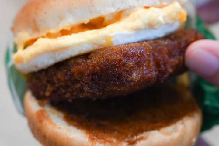 和風チキンカツもボリューム満点です
