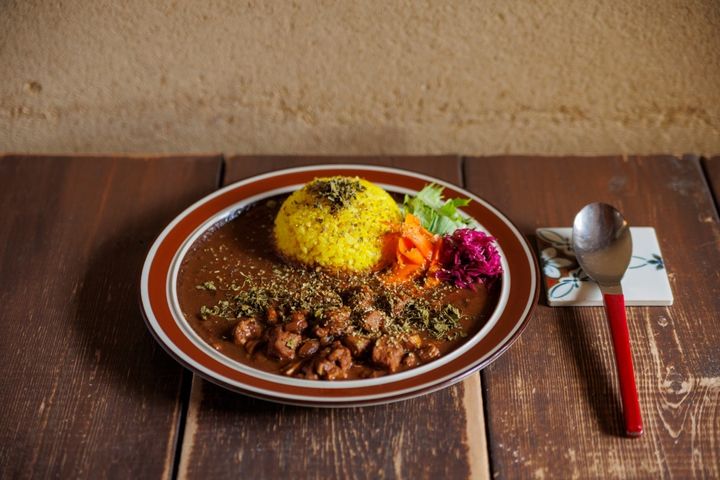 チキンカレー（コーヒー付き）1380円