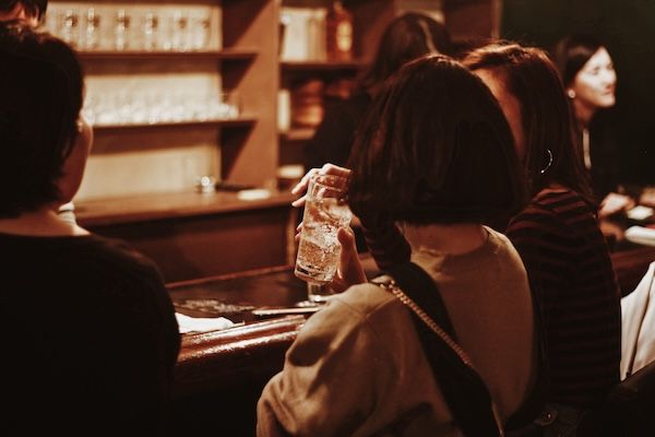 【東京都港区】ママはいわき市内で活躍するプレイヤー。南青山に月1で「スナックいわき」OPEN